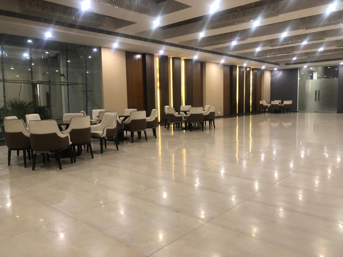Downtown Delight Apartman Lakhnau Kültér fotó